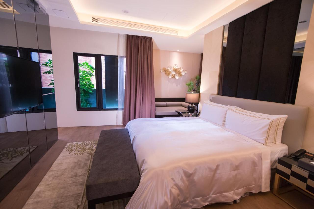 J Moon Villa Motel Тайбэй Экстерьер фото