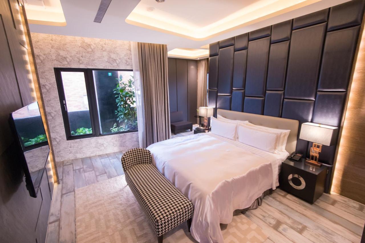 J Moon Villa Motel Тайбэй Экстерьер фото